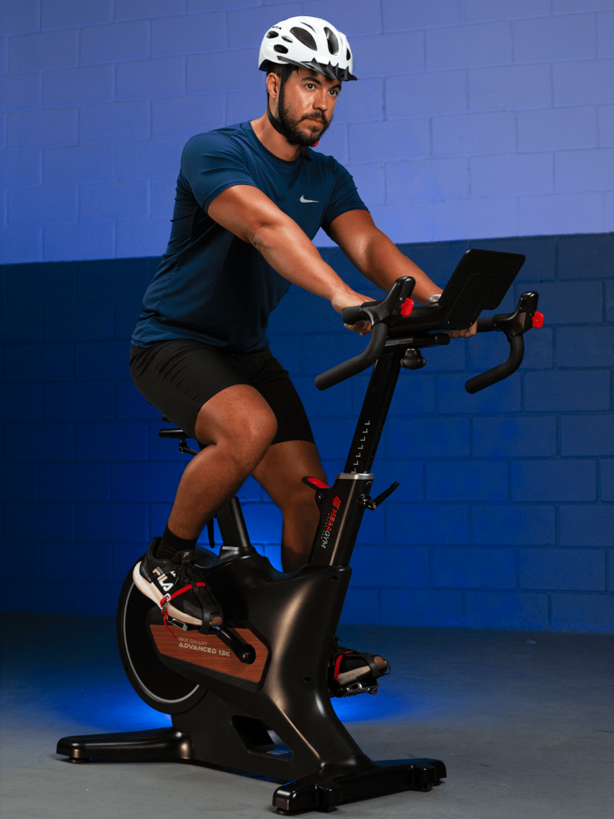 Bike Ergometrica Smart Advanced 13K | Ajuste Automático De Intensidade | Disco De Inercia 13K | Resistência Magnética| Suporta 150 Kg - MegaGym