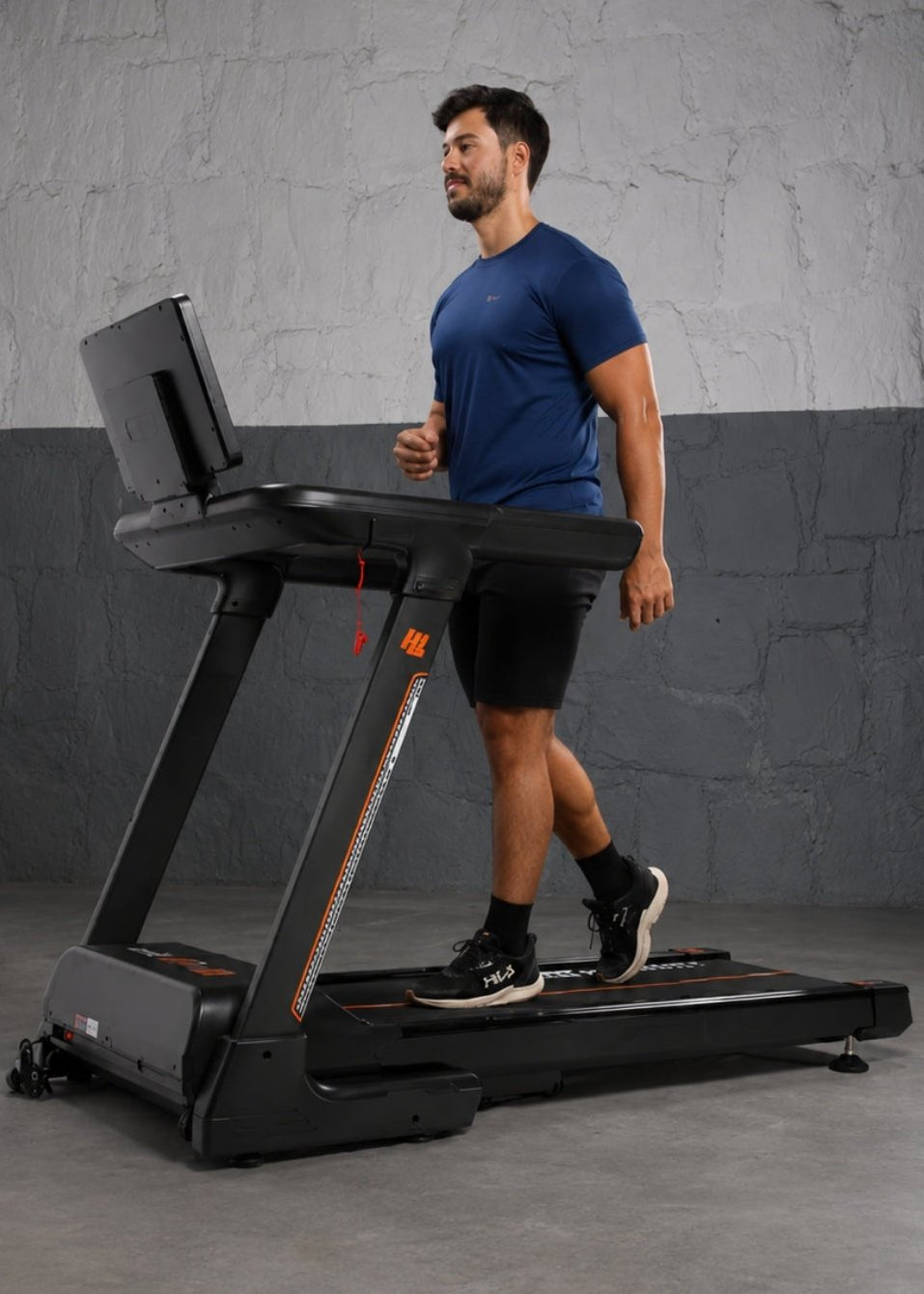 Esteira Semiprofissional Elétrica Smart Pace Ultra 20km/h | Motor 5.0 HPP | Bluetooth |Suporta até 160kg - MegaGym