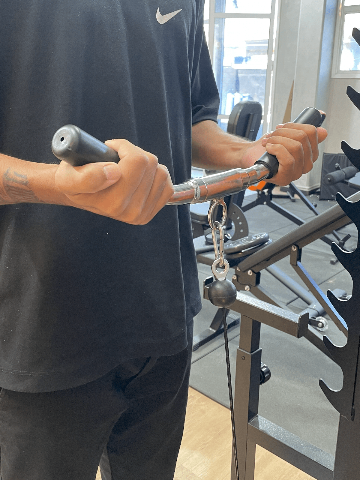 Puxador Pulley Curvado 50 cm Articulado Cromado - MegaGym