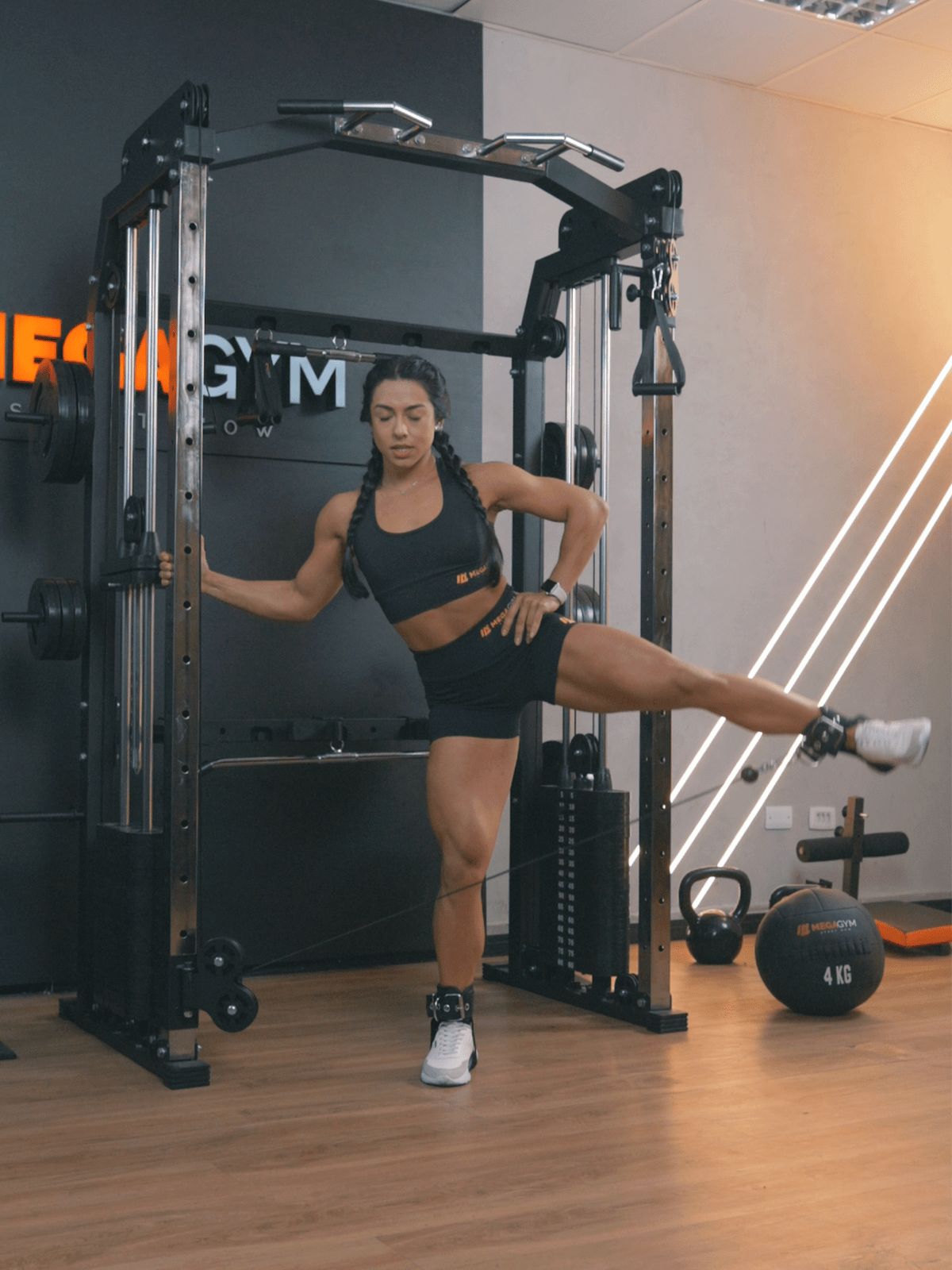 Estação Mega Rack Crossover Com Polia Móvel - MegaGym
