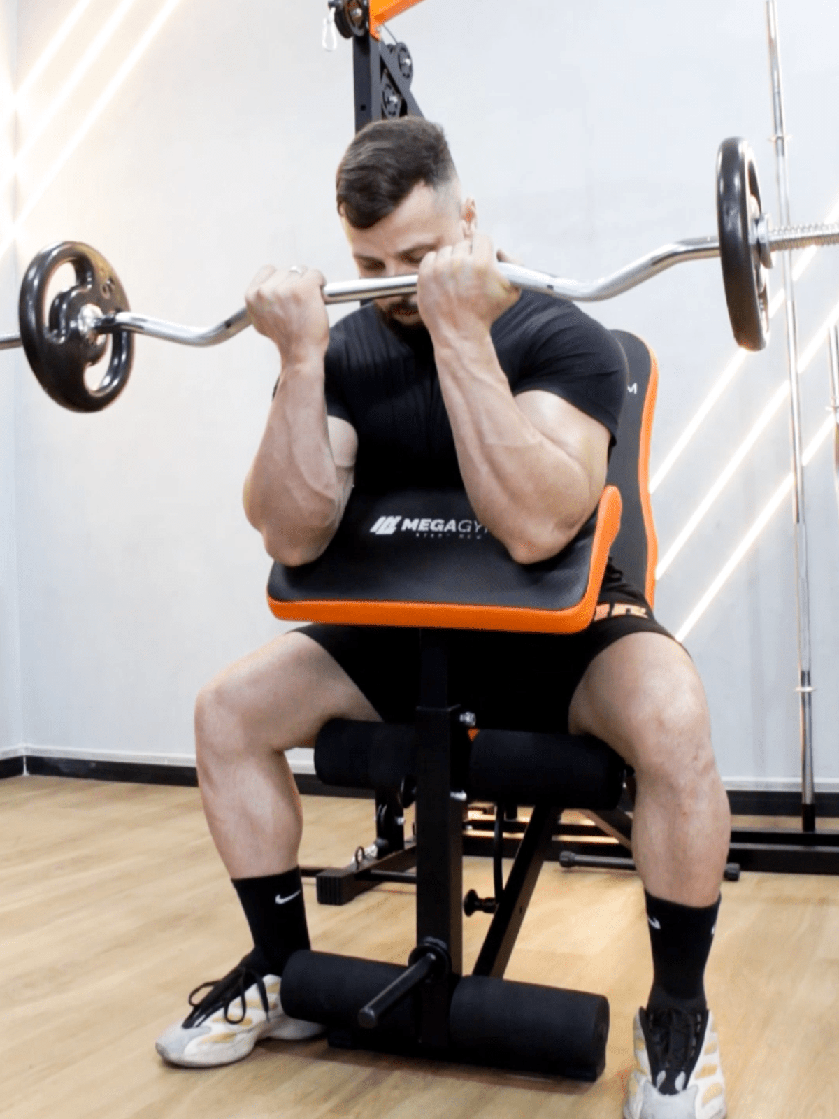 Kit Treino Com Barra W + Par Halter Barra 35cm - MegaGym