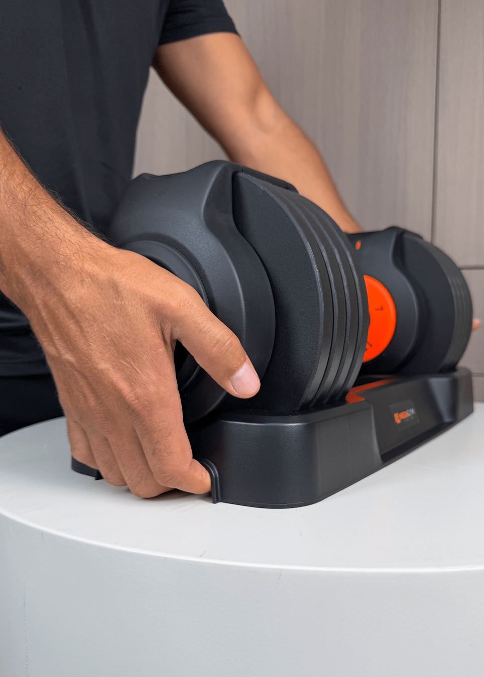 Halter Dumbbell Regulável | 5 Configurações de peso | Base para suporte dos Halteres - MegaGym
