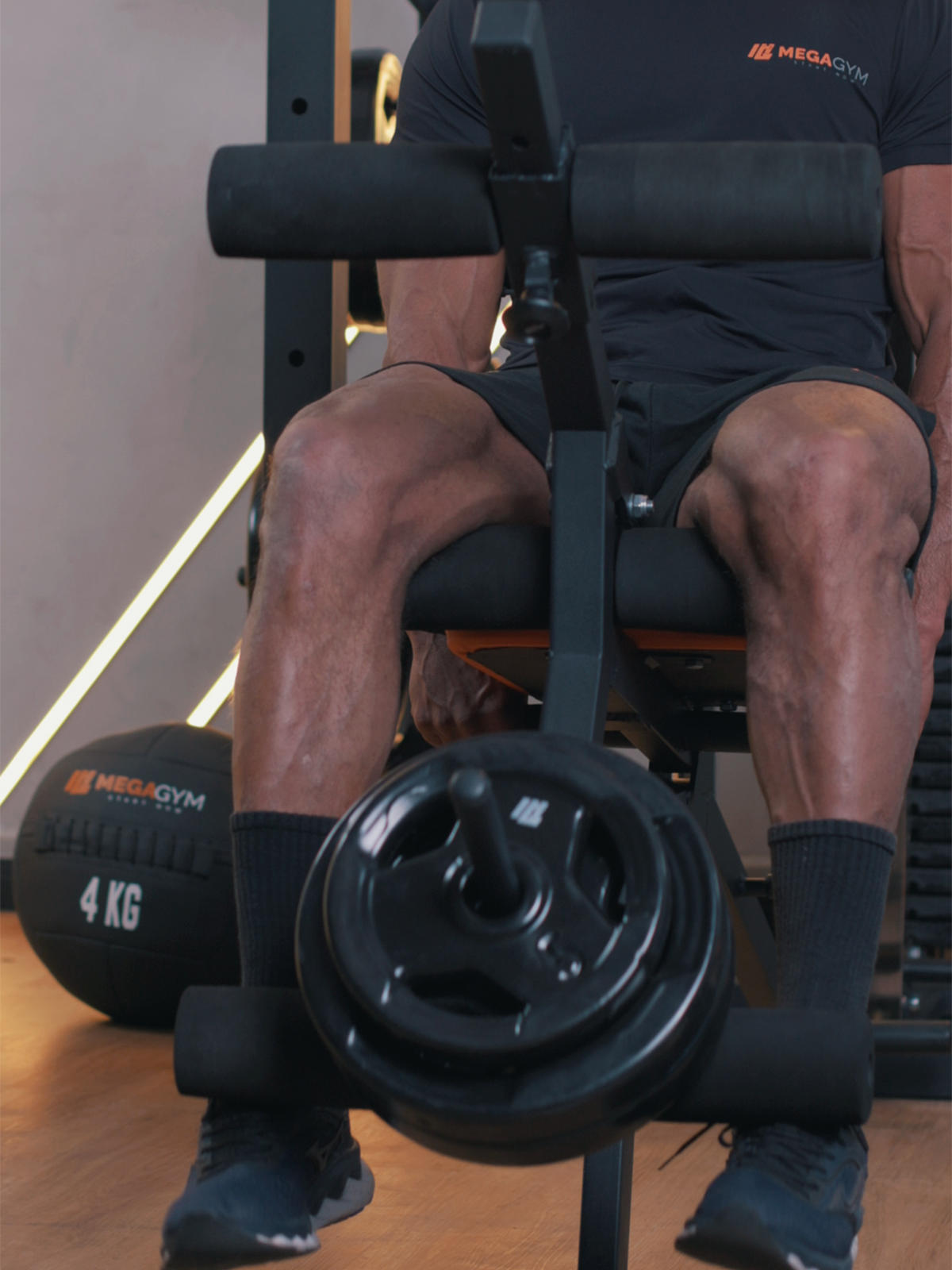 Banco Supino Regulável Com Cadeira Extensora E Mesa Flexora Ajustáveis