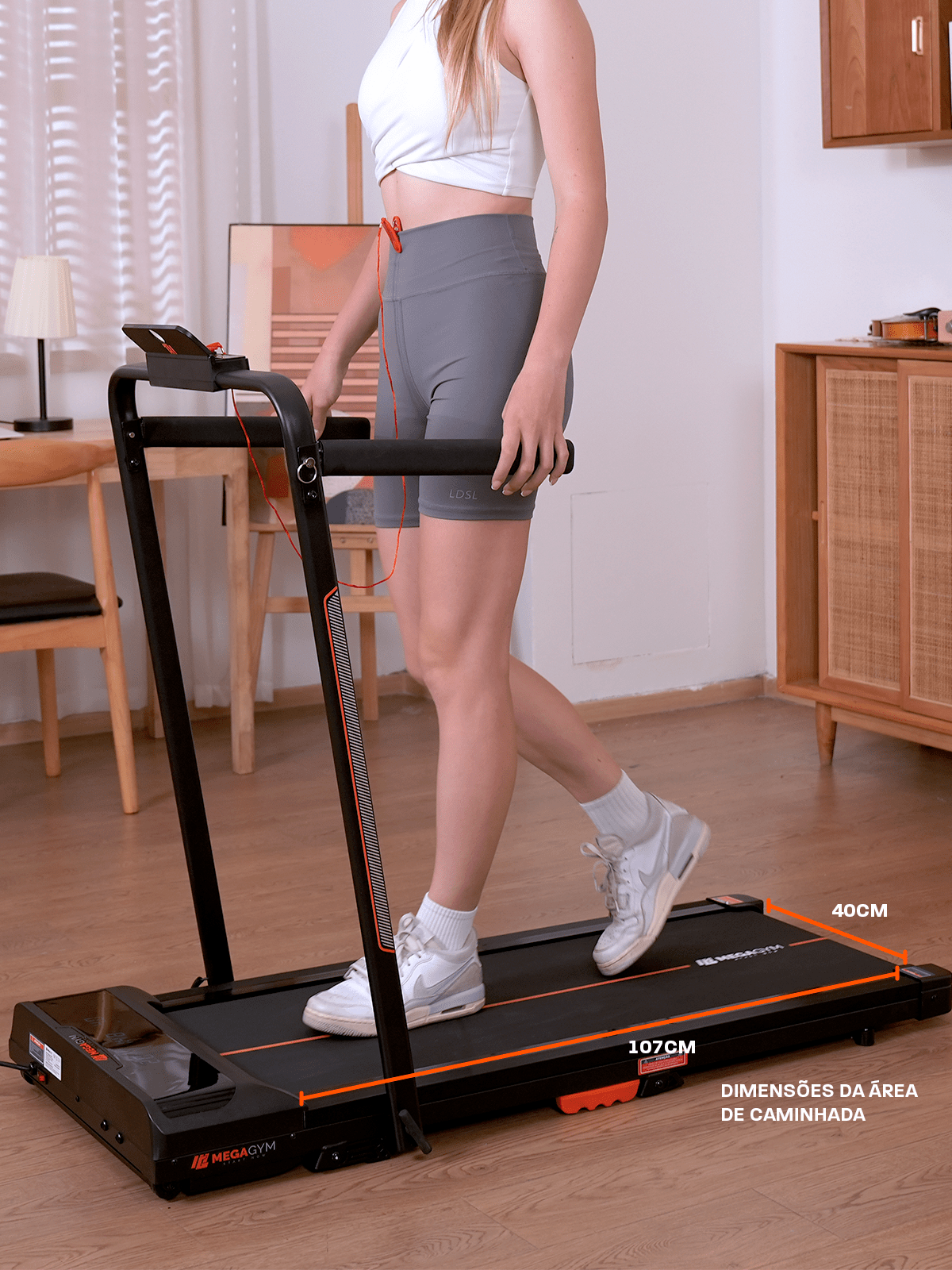 Esteira Ergométrica Elétrica Dobrável Pace Full 12km/h | Motor 2.0 HP | Suporta até 110kg - MegaGym