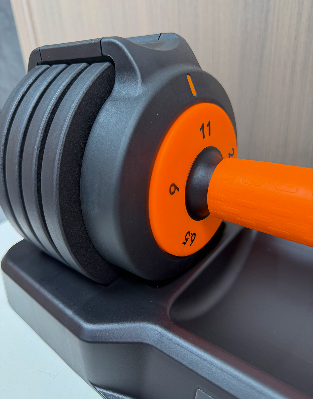 Halter Dumbbell Regulável | 5 Configurações de peso | Base para suporte dos Halteres
