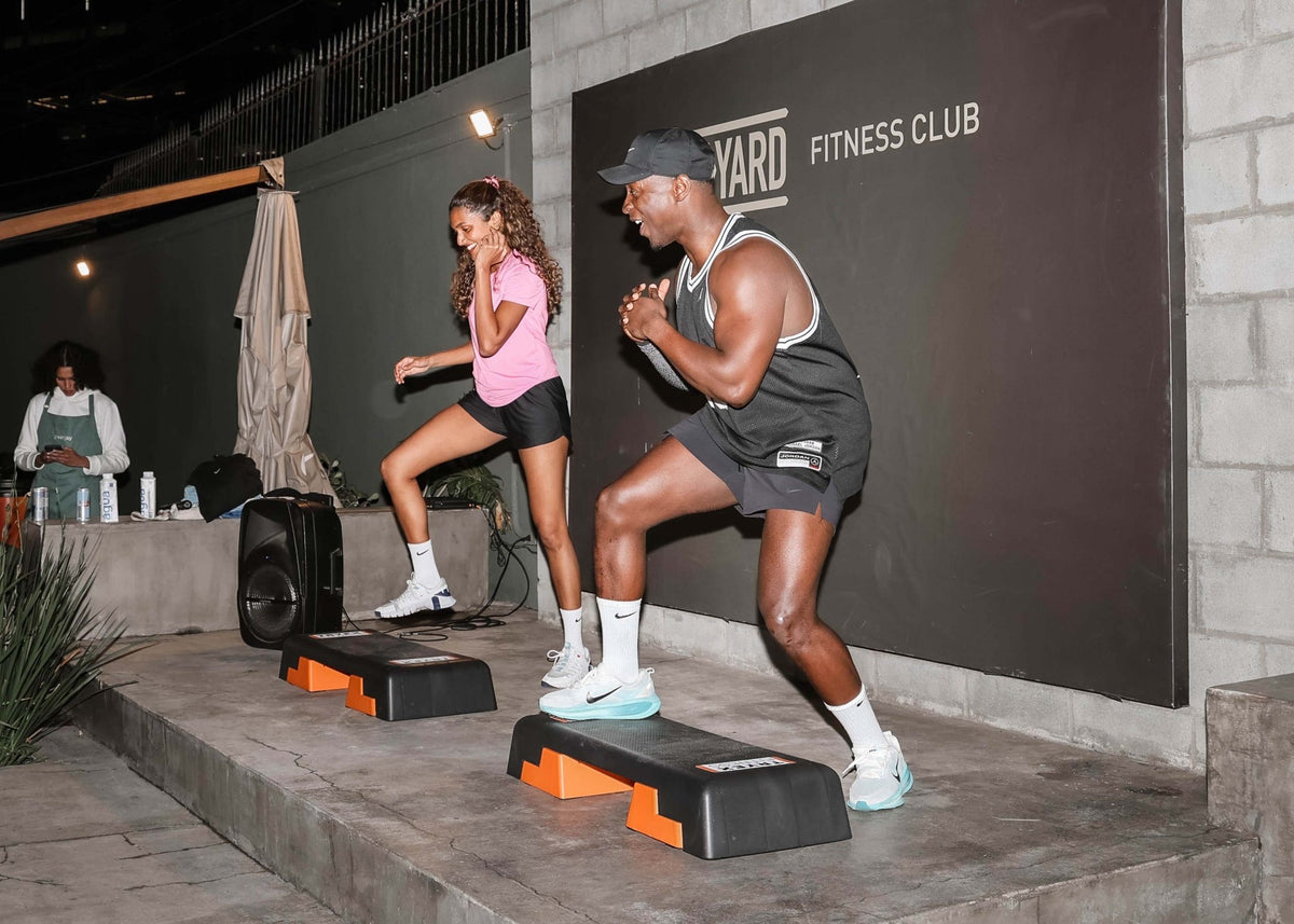 Step Academia Profissional Com Altura Ajustável 3 Níveis - MegaGym