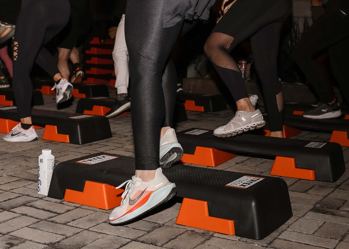 Step Academia Profissional Com Altura Ajustável 3 Níveis - MegaGym